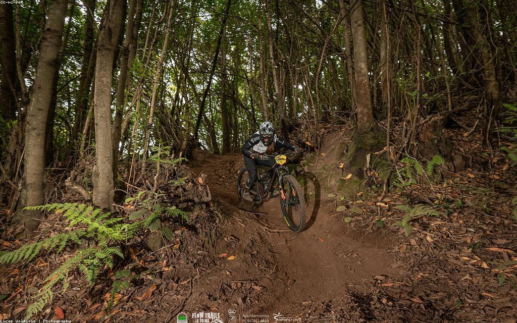 De complete gids voor bochttechniek op de mountainbike